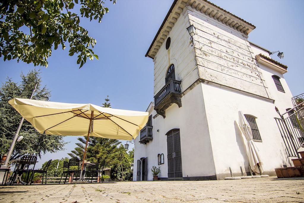 Bed and Breakfast La Torretta Bianca Cava deʼ Tirreni Exterior foto